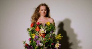 Ane Brun - Feeling Like I Wanna Cry (Official Music Video)