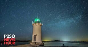 This photographer captures lighthouses threatened by climate change